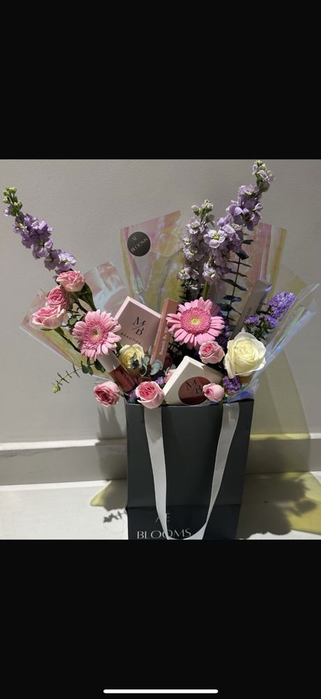 Flowers with Makeup 